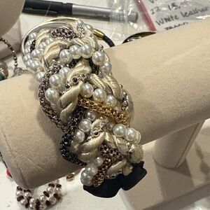 Elegant Braided Pearl Bracelet